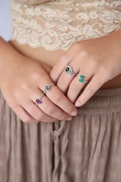 Hot Black Onyx Betty Oval Ring Rings