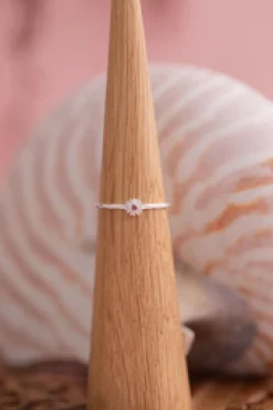Discount Dainty Flower Ring Rings