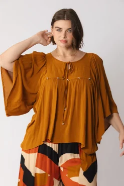 Best Fenix Top Tops & Shirts