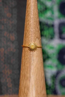 Discount Gold Tali Flower Ring Rings