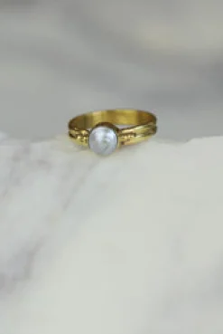 Online Grey Pearl Gold Uko Ring Rings