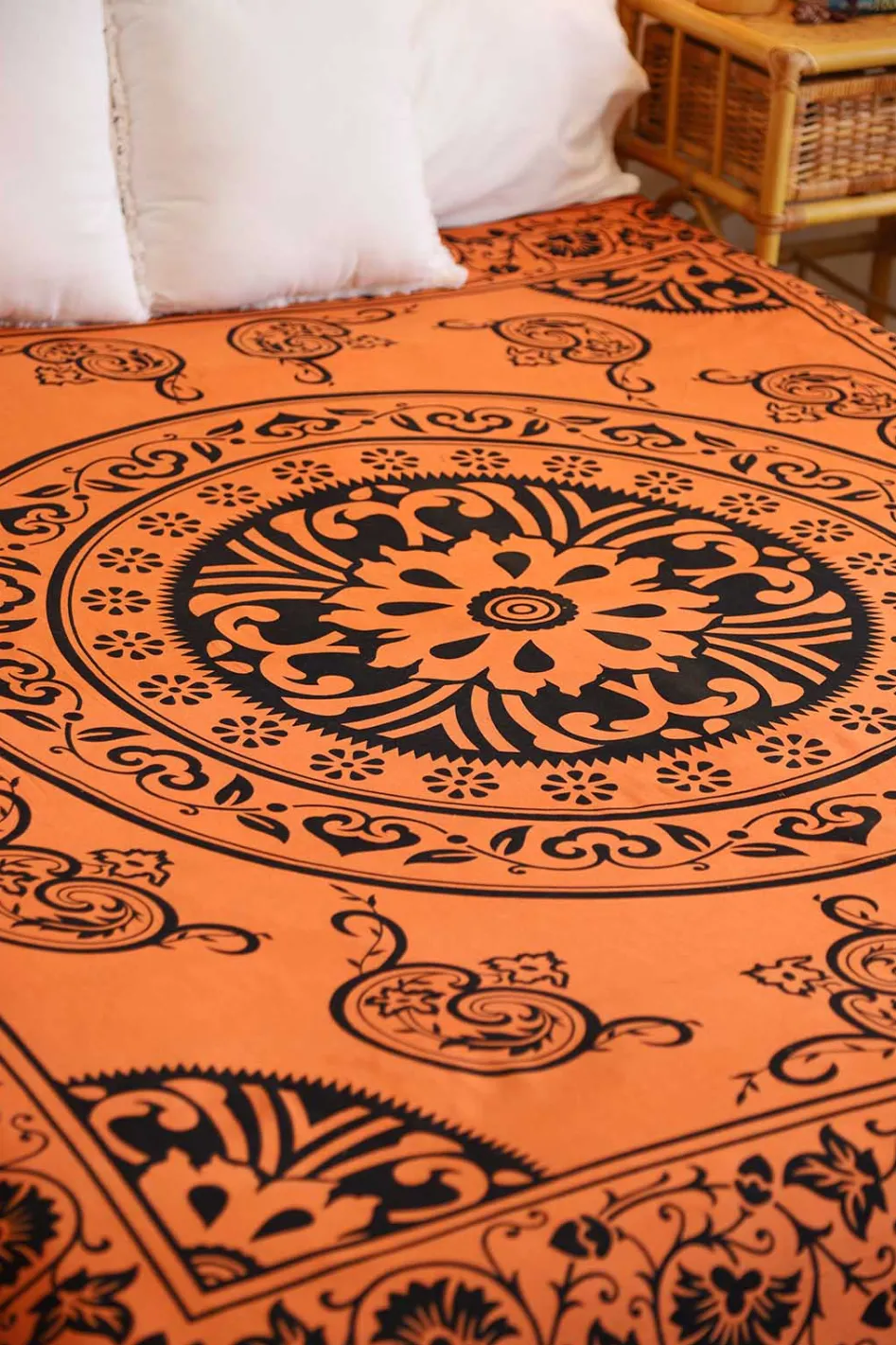 Hot Kesari Bedspread Bedding