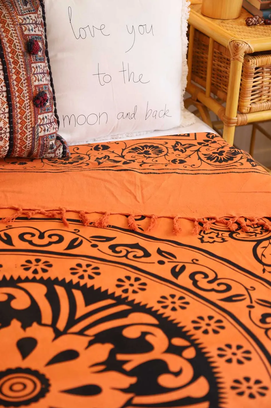 Hot Kesari Bedspread Bedding