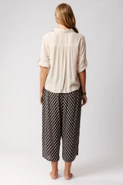 Hot Magic Shirt Free Size|Tops & Shirts