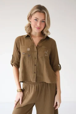 Discount Magic Shirt Tops & Shirts