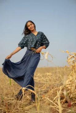 Discount Magnolia Top Tops & Shirts