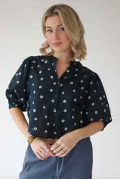 Discount Magnolia Top Tops & Shirts