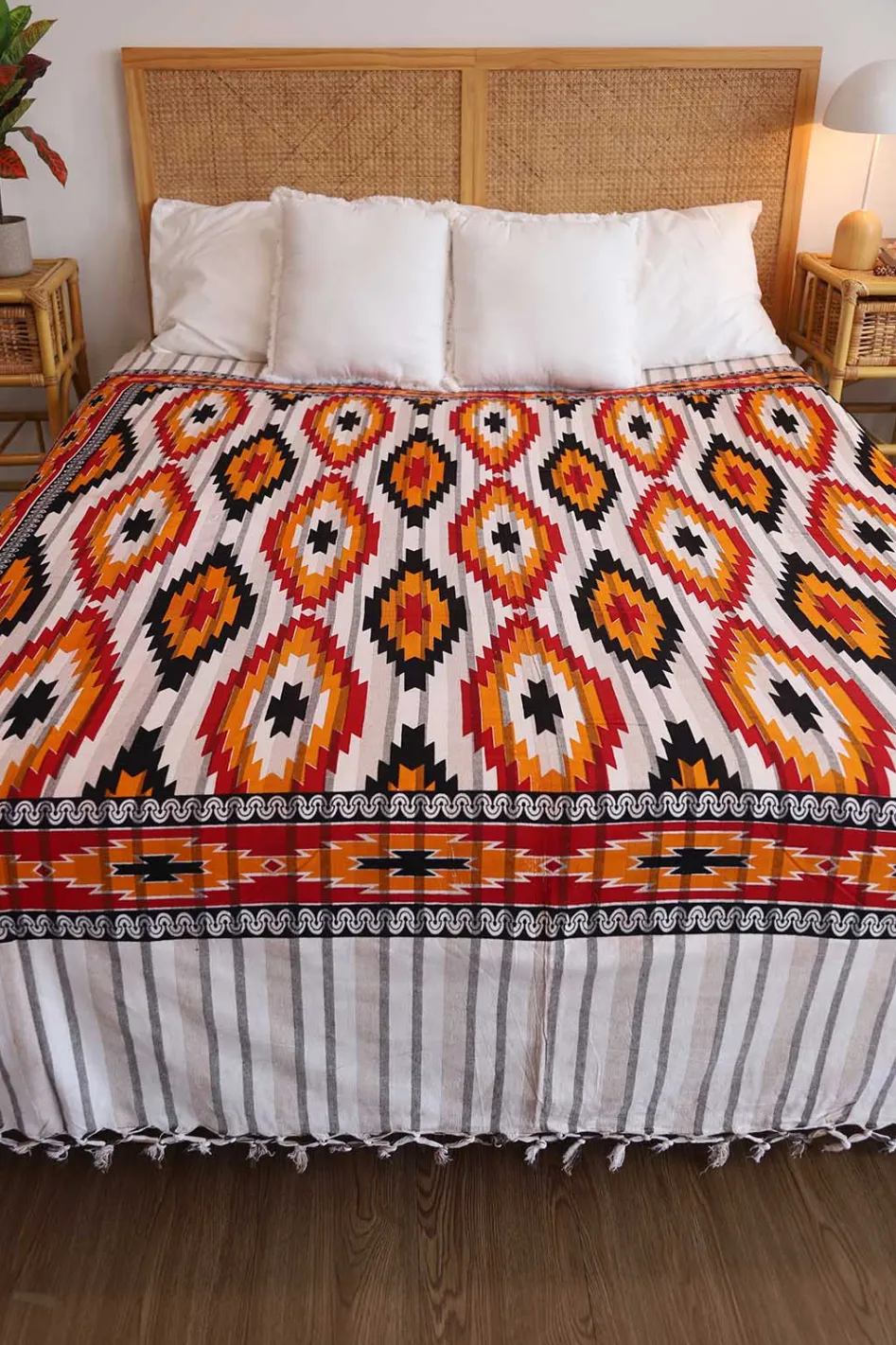 Best Maya Bedspread Bedding