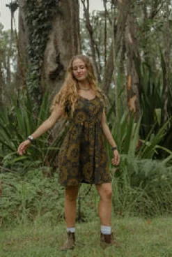 Online Molly Short Dress Dresses
