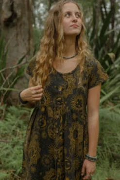 Online Molly Short Dress Dresses