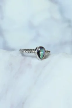 Fashion Mystic Topaz Cruz Ring Rings