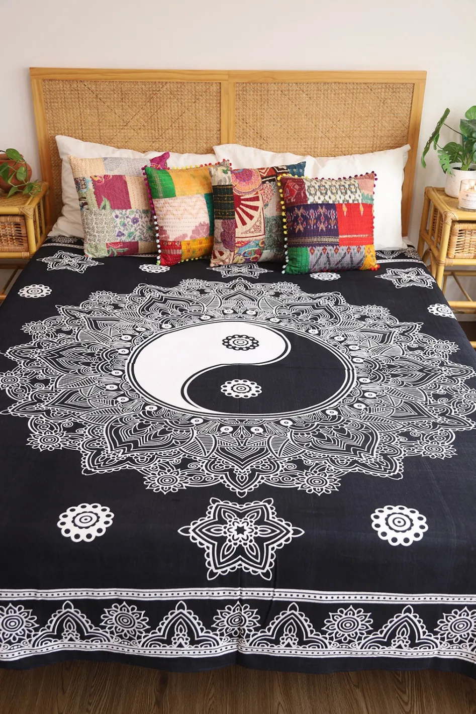 Clearance Nisha Bedspread Bedding