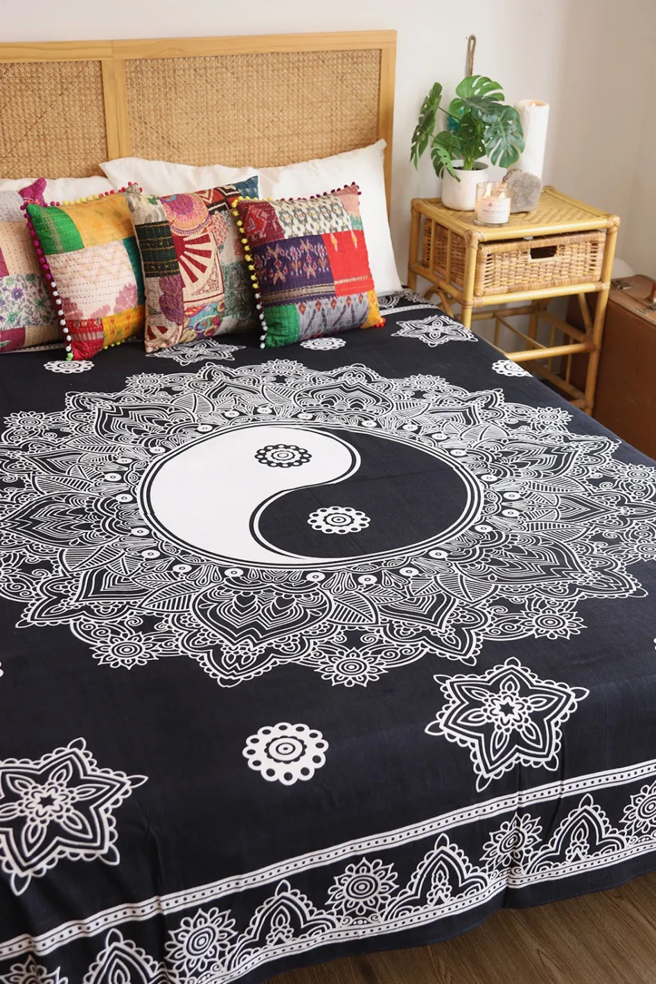 Clearance Nisha Bedspread Bedding
