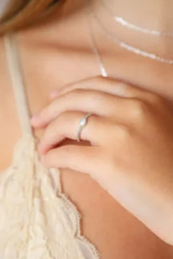 Outlet Pearl Oli Tiny Ring Rings
