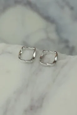 Online Rosa Silver Twist Hoops Earrings