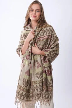 Clearance Saphira Shawl Scarves & Shawls