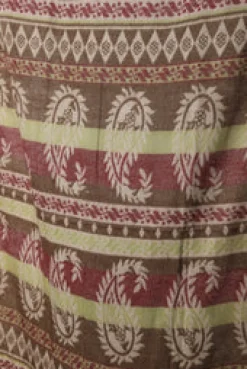 Clearance Saphira Shawl Scarves & Shawls