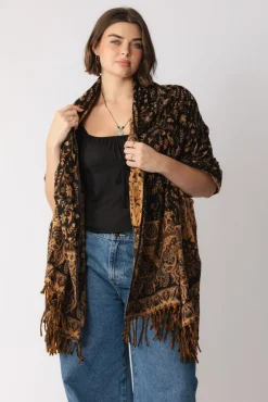 New Saphira Shawl Scarves & Shawls