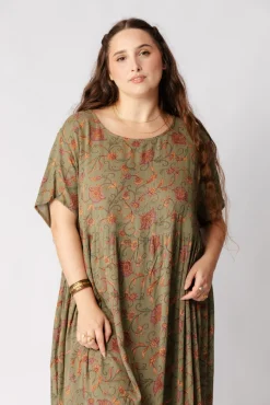Hot Scattered Flower Dress Free Size|Dresses