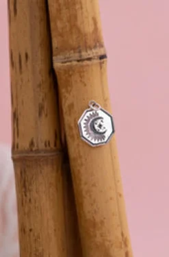 Hot Shine Bright Pendant Necklaces And Pendants
