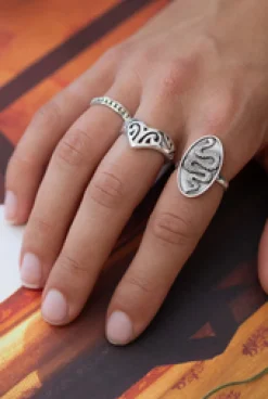 Online Vicci Band Rings
