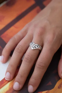 Online Vicci Band Rings
