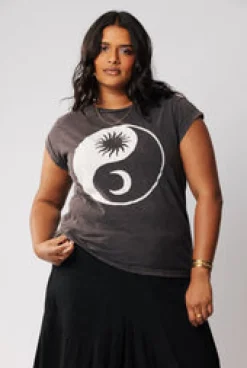 Best Yin Yang Tee Tops & Shirts